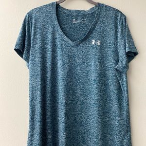 (R) Under Armour Heat Gear V-Neck Top Size Large